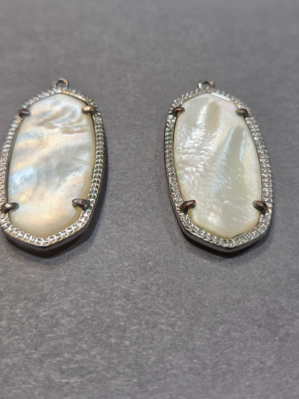 Kendra Scott Elle Mother of Pearl Oval Drop Earrings